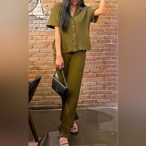 H&M Olive Green Two-Piece Set